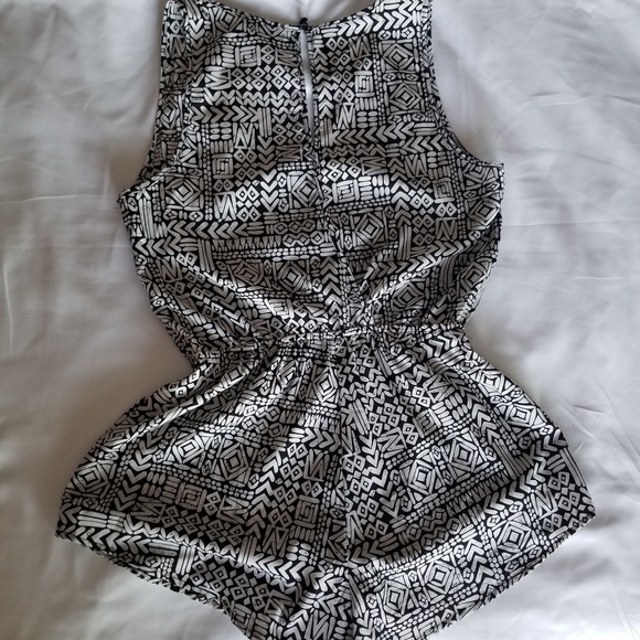 DONATED - Picture 2 of 3